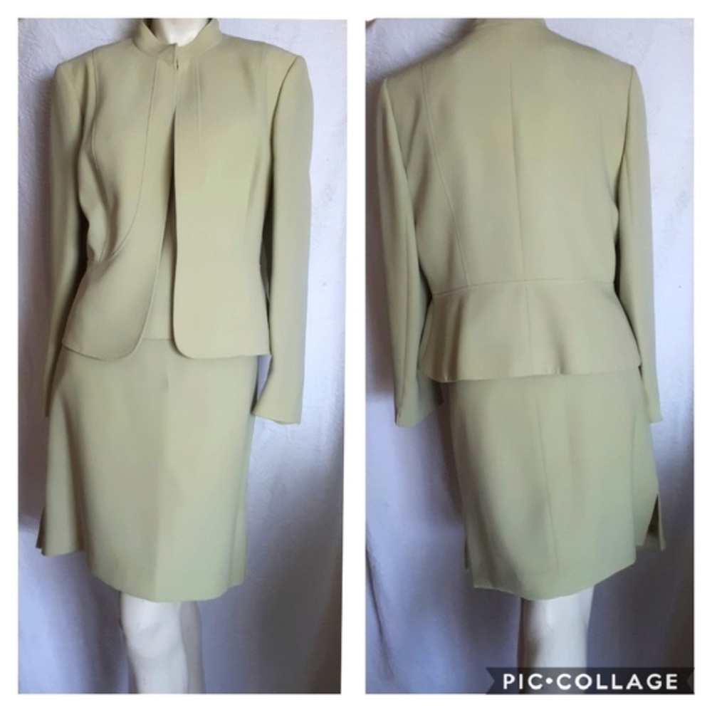 ❤ HOST PICK ❤ 3-Piece Tahari Skirt Suit